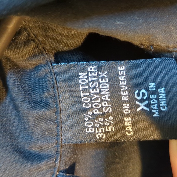 Black button down - Picture 4 of 4